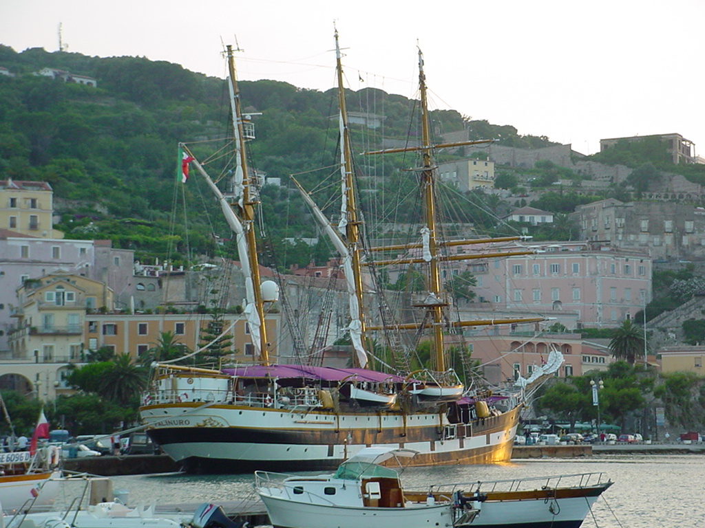 Gaeta La Nave Scuola Palinuro approderà il 06 luglio Orari visite a bordo