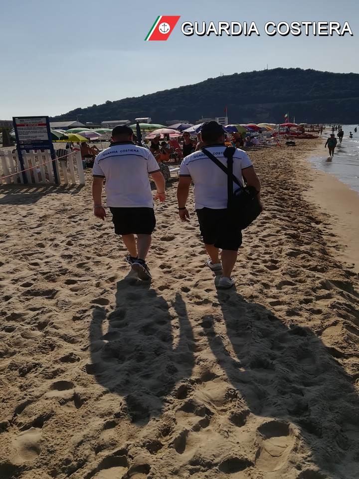 foto-1-cs-in-data-27969122530. Guardia Costiera: Gaeta Spiaggia di Serapo continua l’attività di contrasto alla preventiva abusiva occupazione delle spiagge libere - Controlli e sanzioni